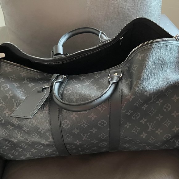 LOUIS VUITTON - Picture 2 of 6